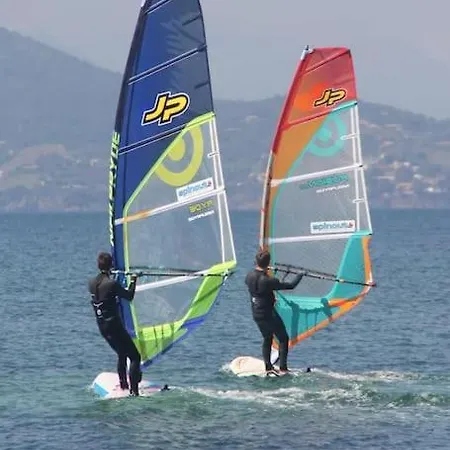 Les Pins Yourhosthelper 아파트
